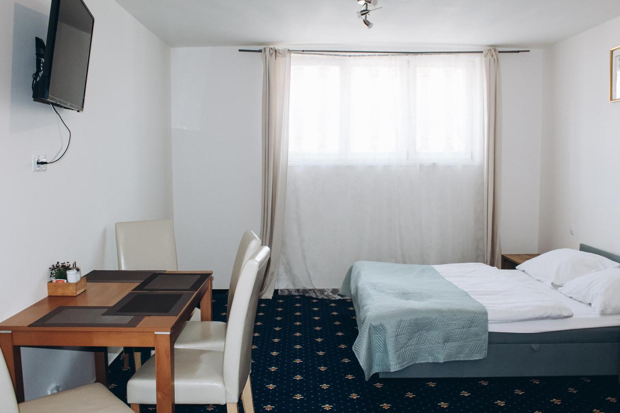 Sokolska Apartamento Praga Exterior foto