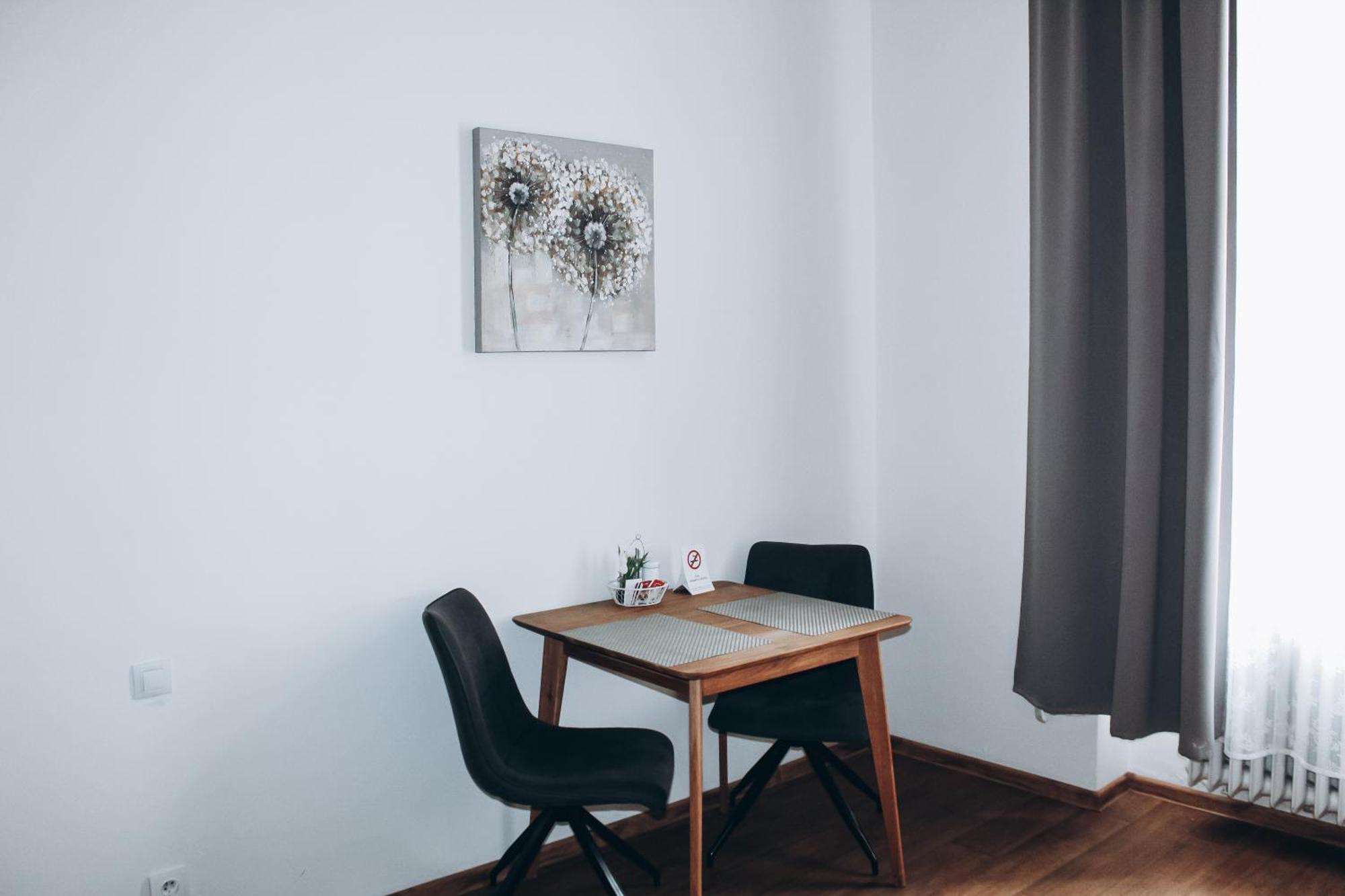 Sokolska Apartamento Praga Exterior foto