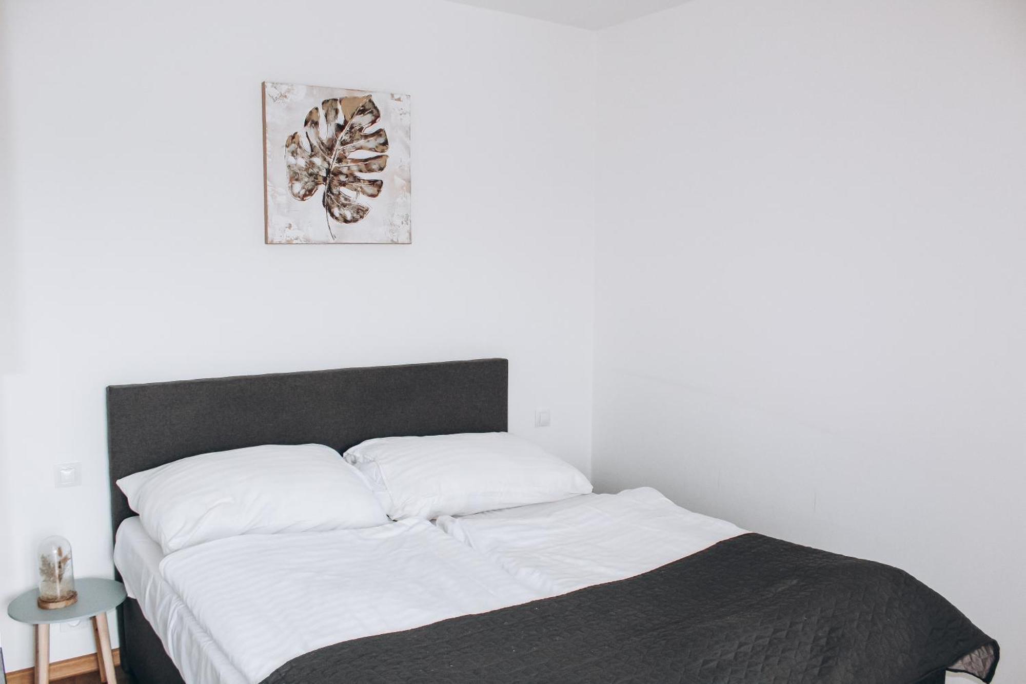Sokolska Apartamento Praga Exterior foto